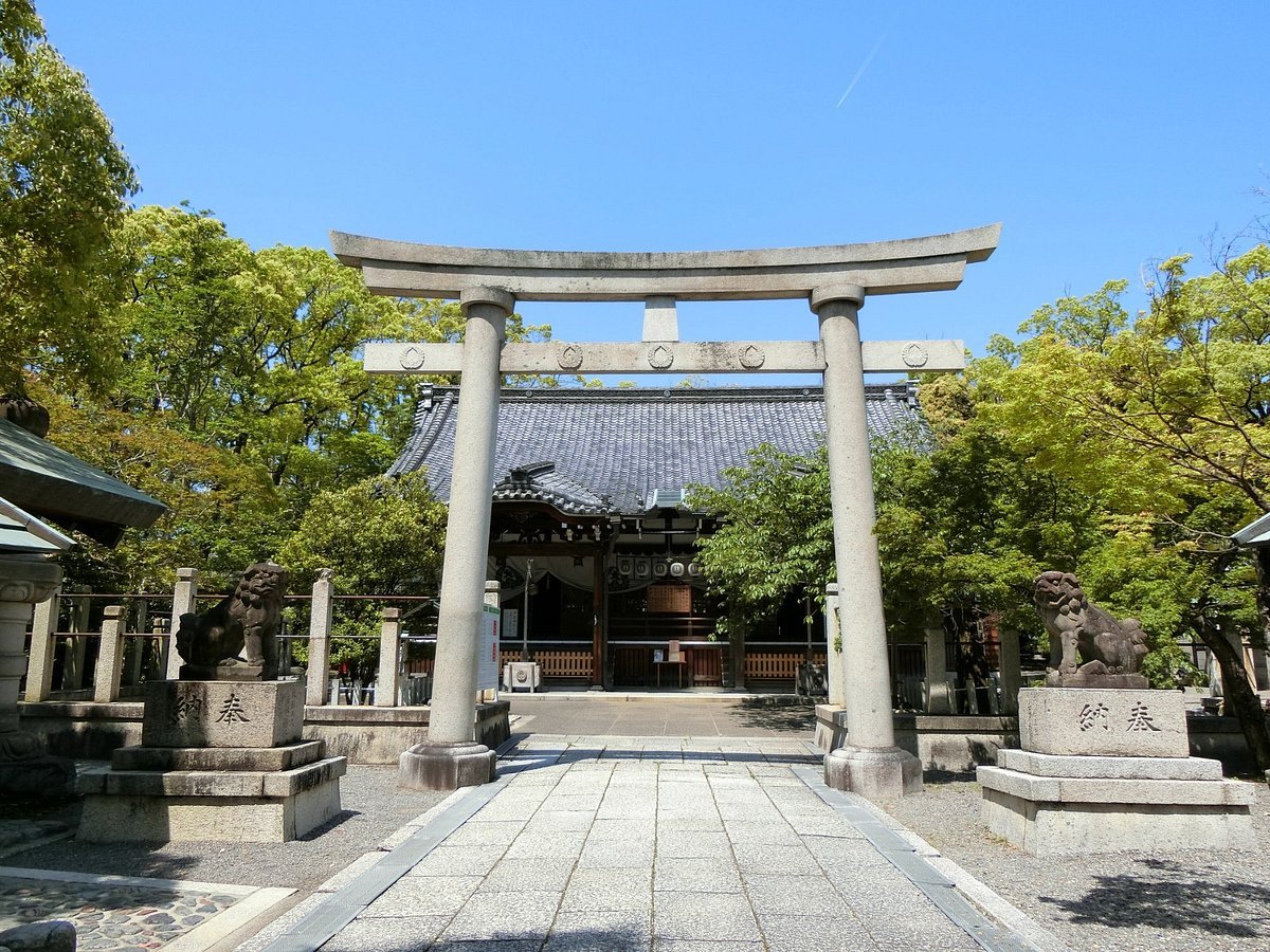 ⛩️ 구와나 총사(가스가 신사) 이미지 1